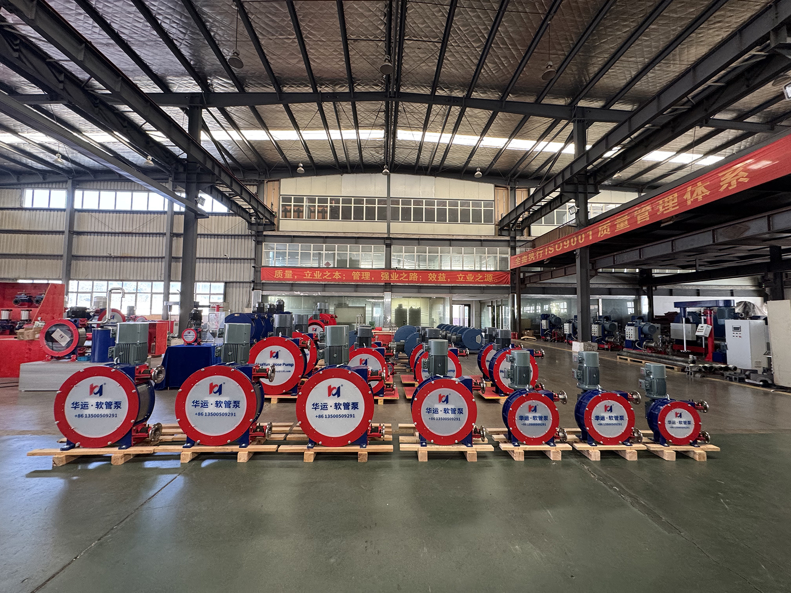 華運(yùn)重載智能軟管泵落地國(guó)內(nèi)大型礦山，賦能高效生產(chǎn)